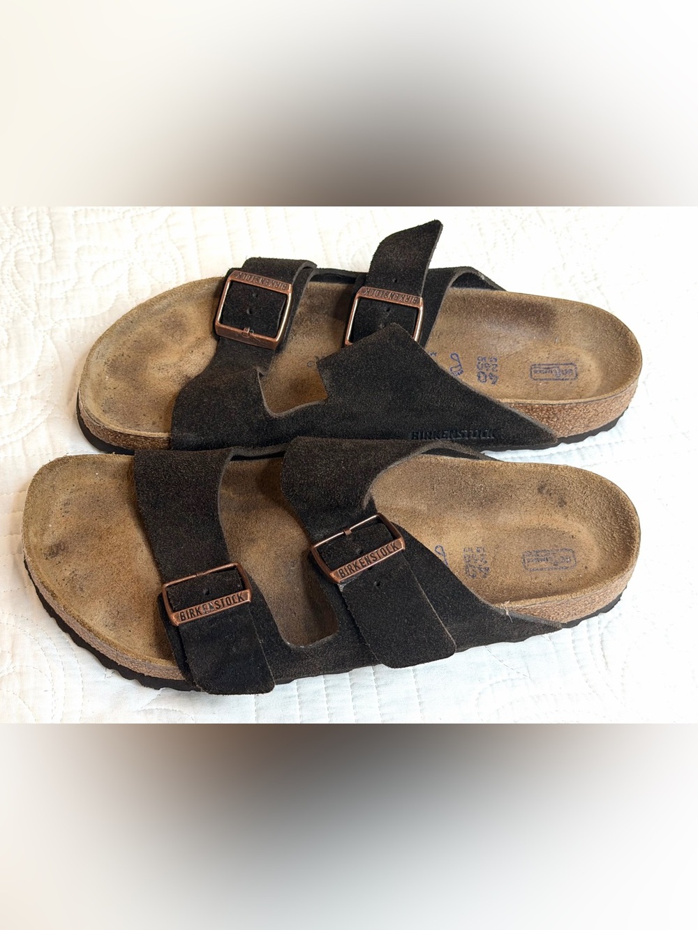 Birkenstock Arizona Two Strap Sandal EU 40/US 9.5 Soft Footbed Mocha Brown